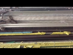 হালকা কার্বন ইস্পাত রড বার খাদ গোলাকার গরম ঘূর্ণিত 50M2 কালো